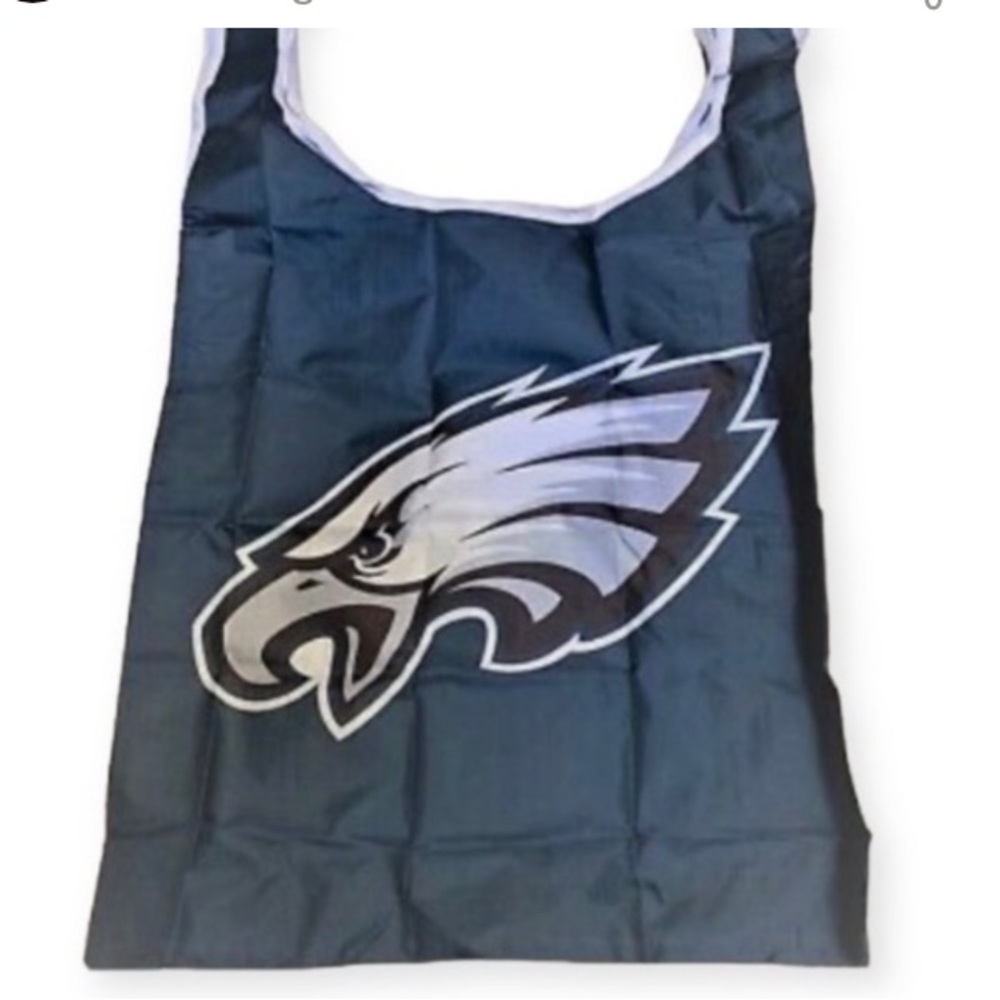 NFL EAGLES SEASON TICKET HOLDERS GIFT 2022  OFFICIAL AUTHENTIC SHOPBAG